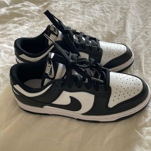 New in box panda dunks - women’s size 6